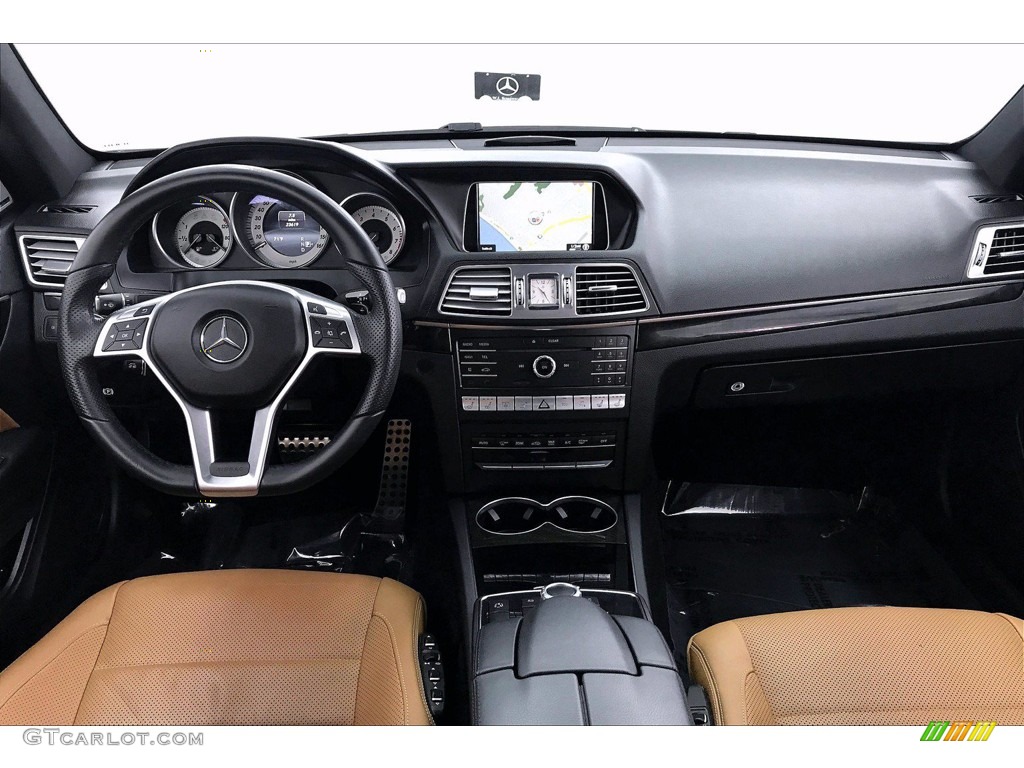 2017 Mercedes-Benz E 400 Coupe Natural Beige/Black Dashboard Photo #139148564