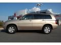 2005 Sonora Gold Pearl Toyota Highlander I4  photo #3