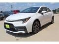 Front 3/4 View of 2021 Corolla SE