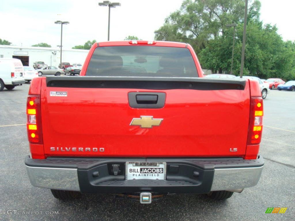2007 Silverado 1500 LS Extended Cab - Victory Red / Dark Charcoal photo #6