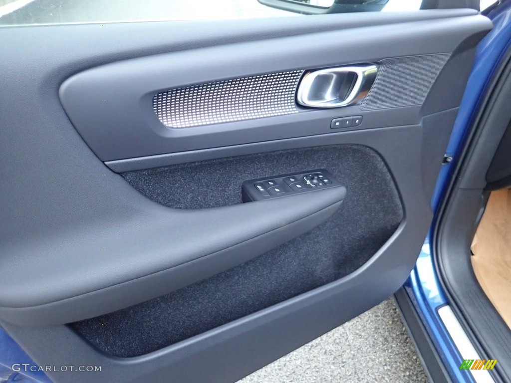 2021 Volvo XC40 T5 R-Design AWD Charcoal Door Panel Photo #139152310