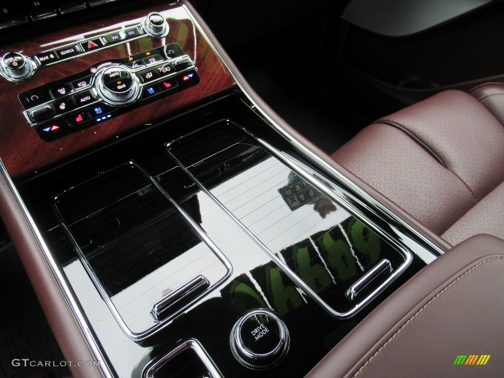 2020 Lincoln Aviator Black Label AWD Controls Photo #139154401