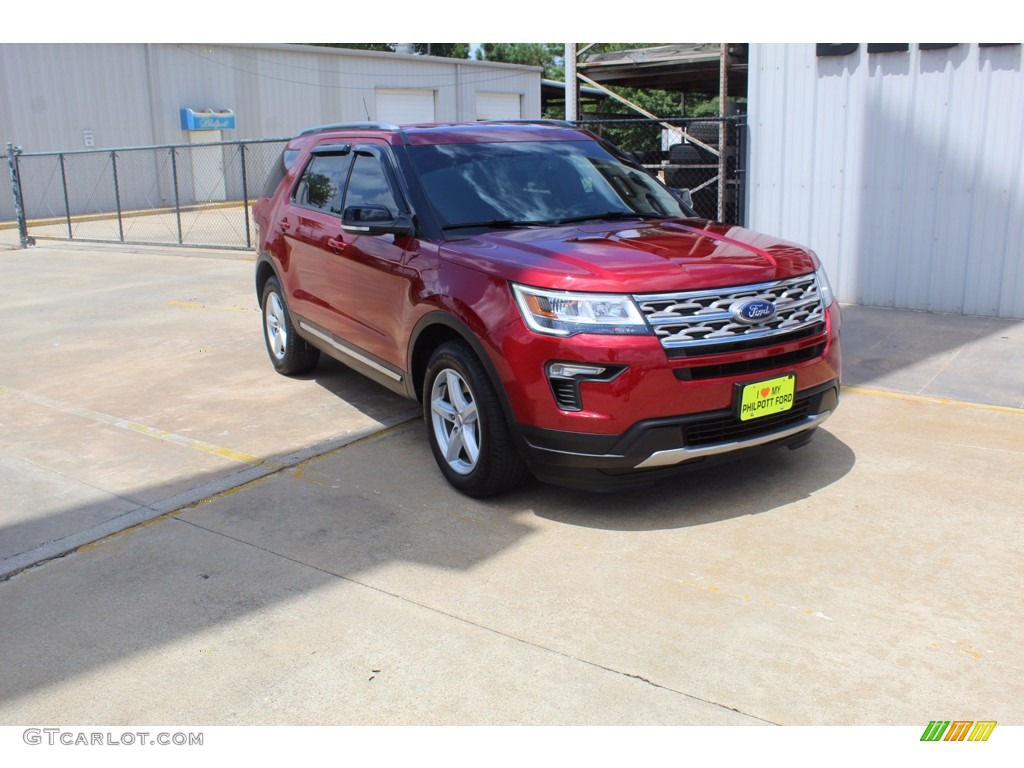 2018 Explorer XLT - Ruby Red / Ebony Black photo #2