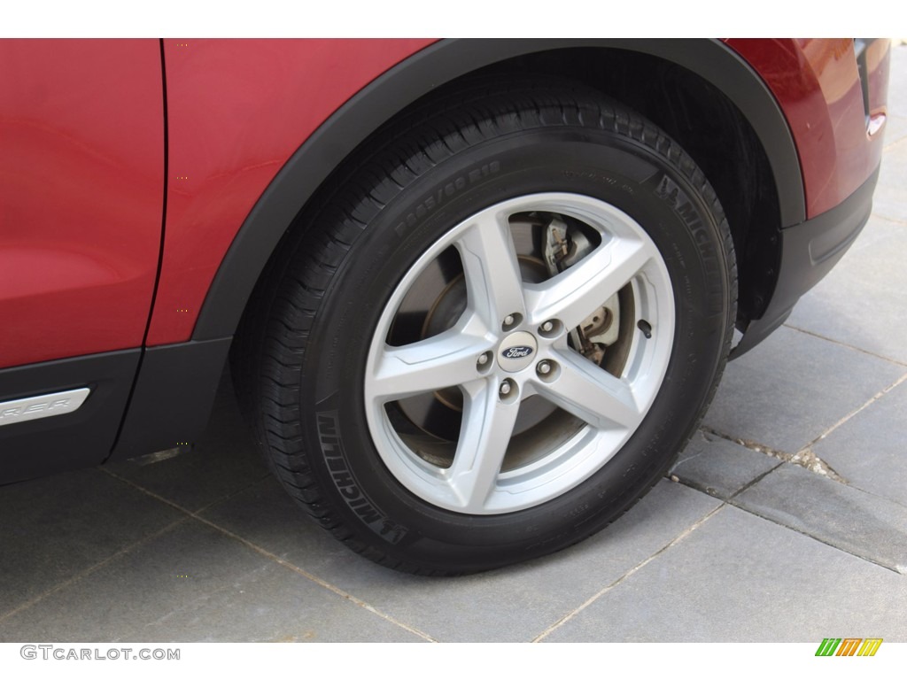 2018 Explorer XLT - Ruby Red / Ebony Black photo #12