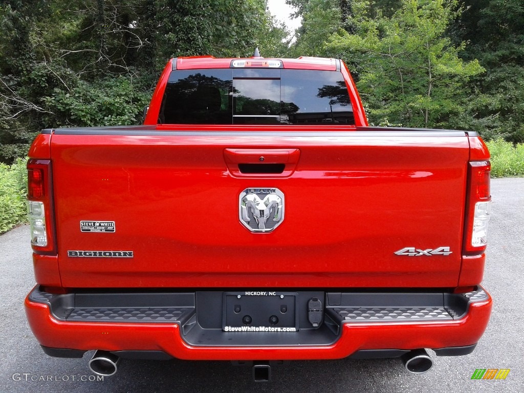 2020 1500 Big Horn Quad Cab 4x4 - Flame Red / Black photo #8