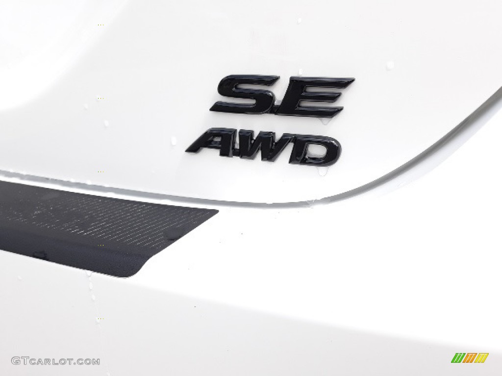 2020 Toyota Camry SE AWD Nightshade Edition Marks and Logos Photo #139156804