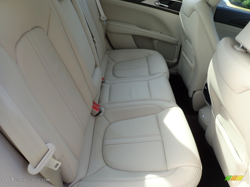 2018 Lincoln MKZ Select AWD Rear Seat Photo #139156871