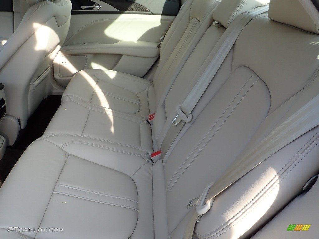2018 Lincoln MKZ Select AWD Rear Seat Photo #139156914