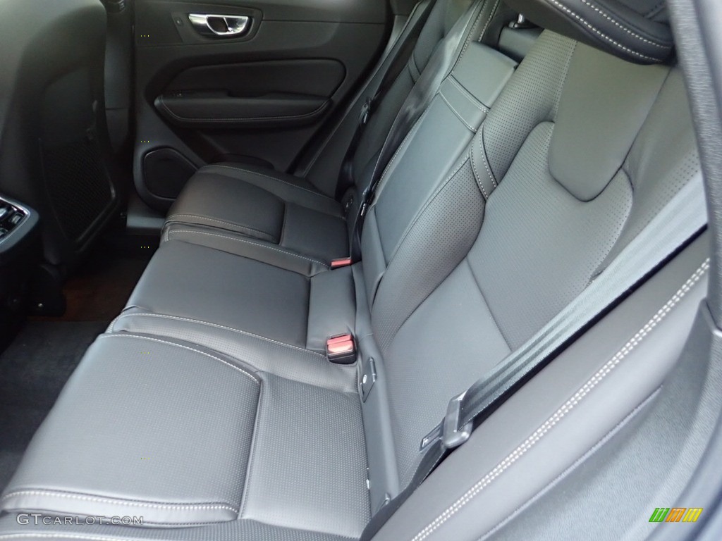 2021 Volvo XC60 T5 AWD Inscription Rear Seat Photo #139160476