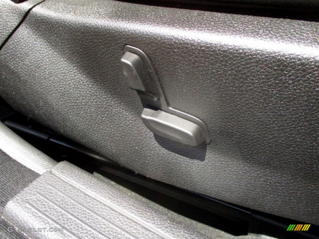 2008 C 350 Sport - Pewter Metallic / Black photo #29