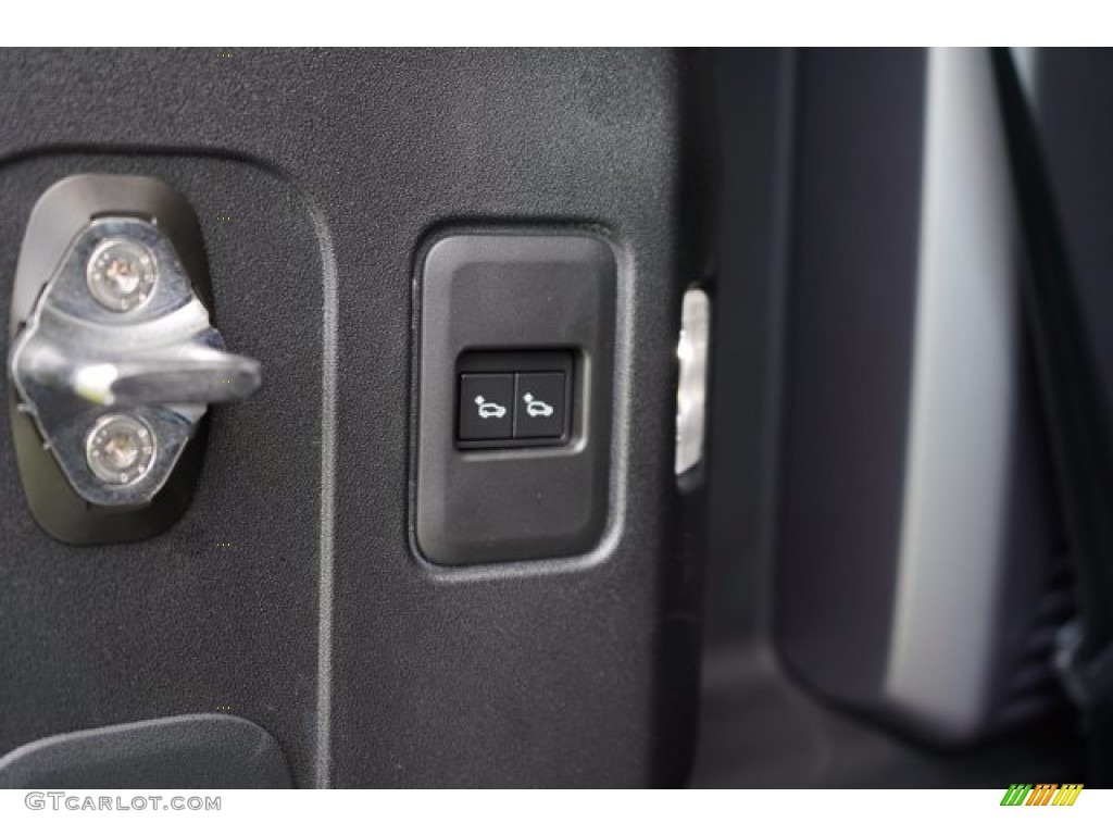 2020 Defender 110 SE - Tasman Blue Metallic / Ebony photo #29