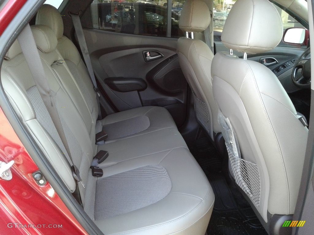 2015 Tucson GLS AWD - Garnet Red / Beige photo #14
