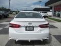 Super White - Camry SE Photo No. 4