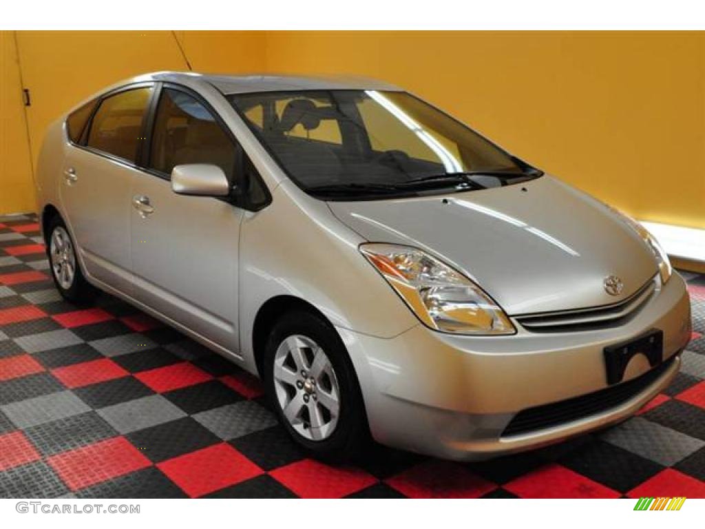 2005 Prius Hybrid - Millenium Silver Metallic / Gray/Burgundy photo #1