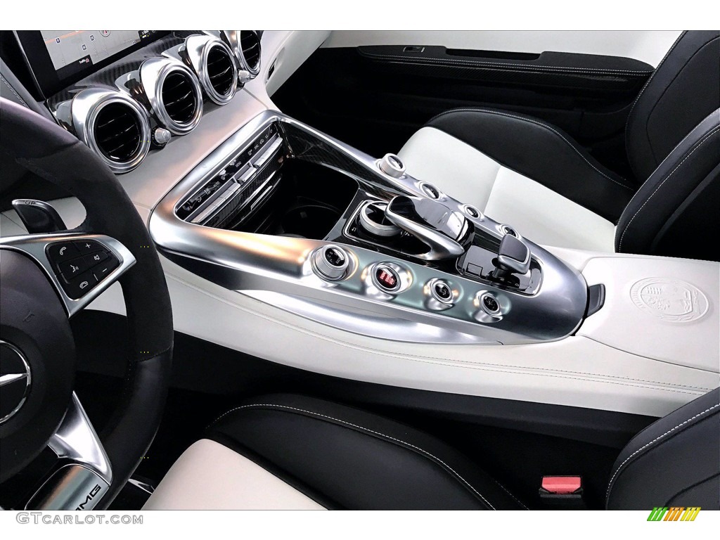 2017 Mercedes-Benz AMG GT Coupe Controls Photo #139172561