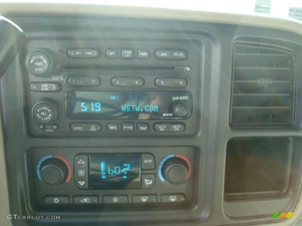 2003 Tahoe LT 4x4 - Light Pewter Metallic / Tan/Neutral photo #32