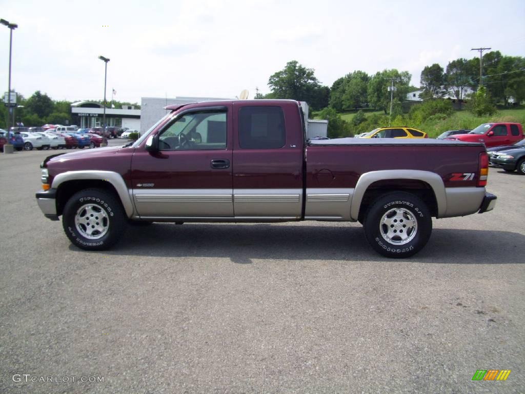 1999 Silverado 1500 LS Extended Cab 4x4 - Dark Carmine Red Metallic / Medium Gray photo #2