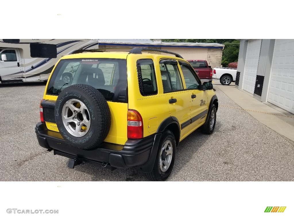 2003 Tracker ZR2 4WD Hard Top - Yellow / Medium Gray photo #5
