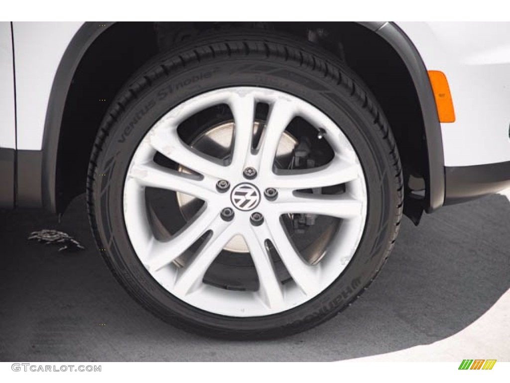 2013 Tiguan SEL - Candy White / Black photo #35