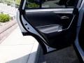 Super White - RAV4 XLE AWD Photo No. 27
