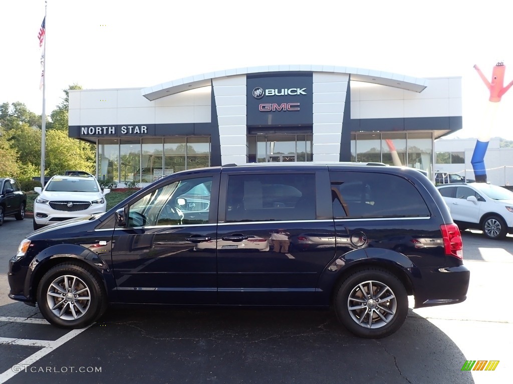2014 Grand Caravan SXT 30th Anniversary Edition - True Blue Pearl / Black/Light Graystone photo #13