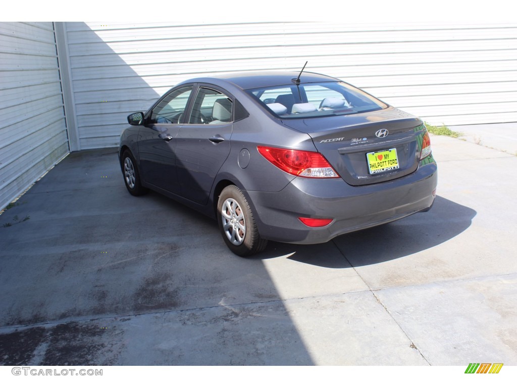 2012 Accent GLS 4 Door - Cyclone Gray / Gray photo #8