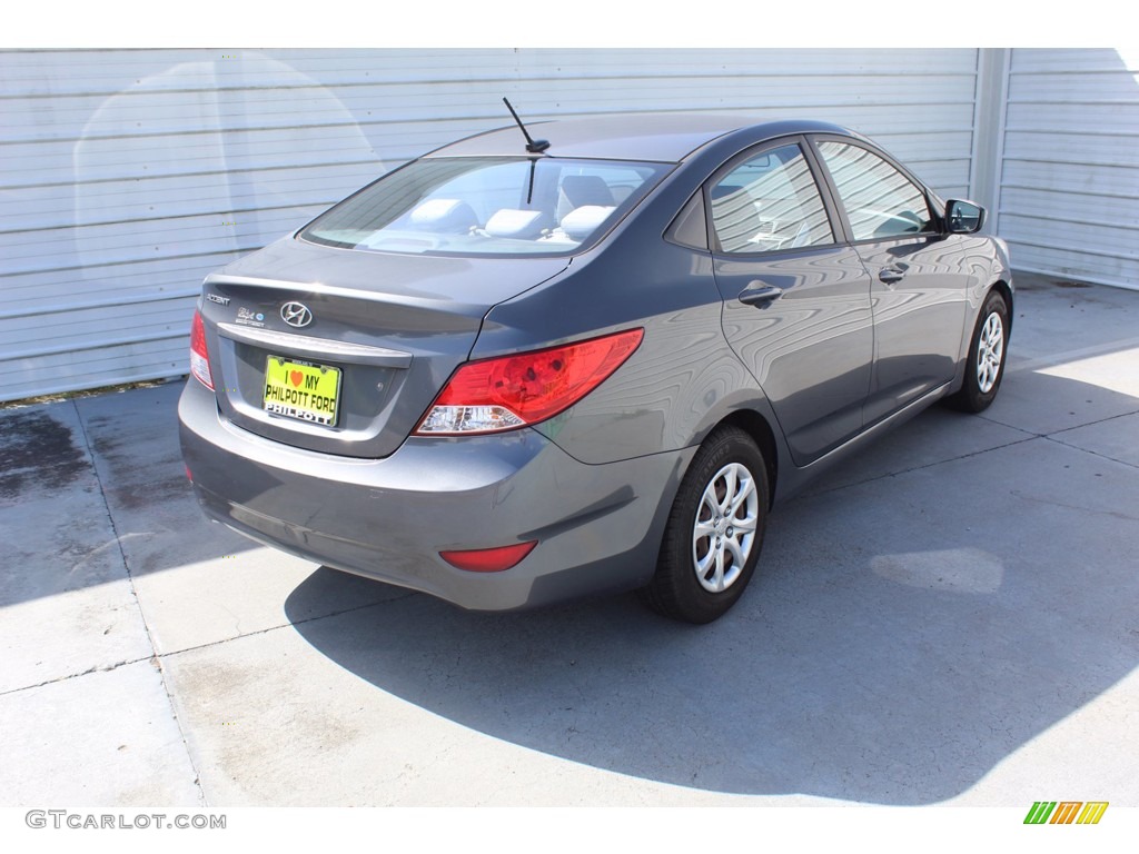 2012 Accent GLS 4 Door - Cyclone Gray / Gray photo #10