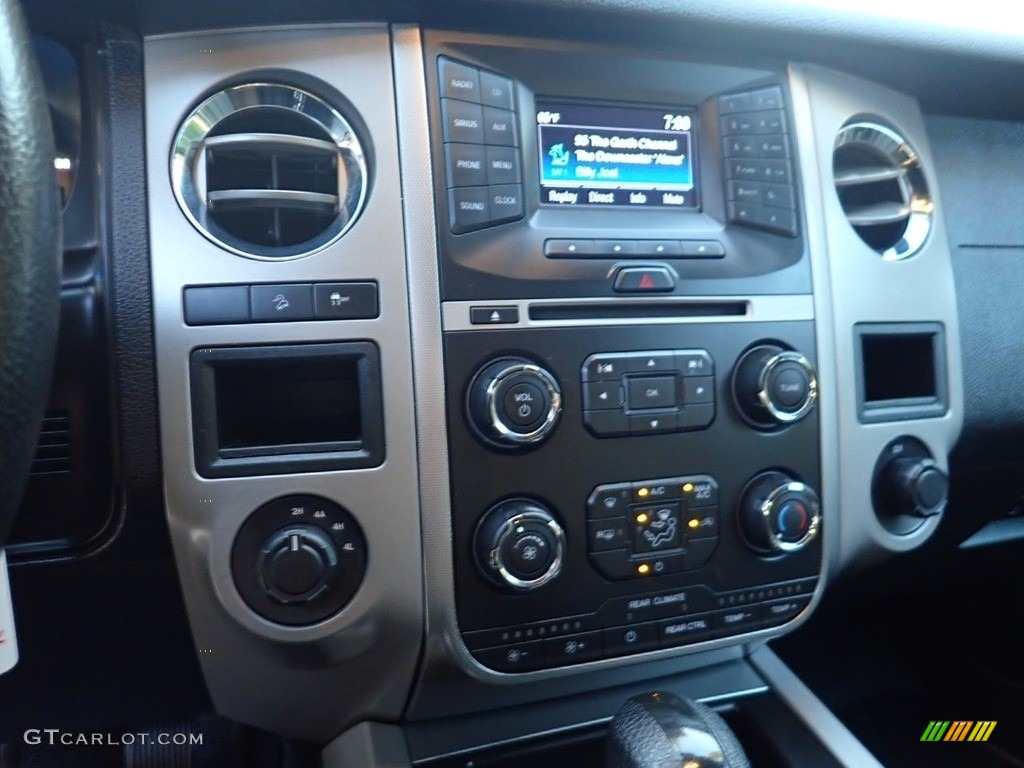 2017 Expedition XLT 4x4 - Ingot Silver / Ebony photo #22