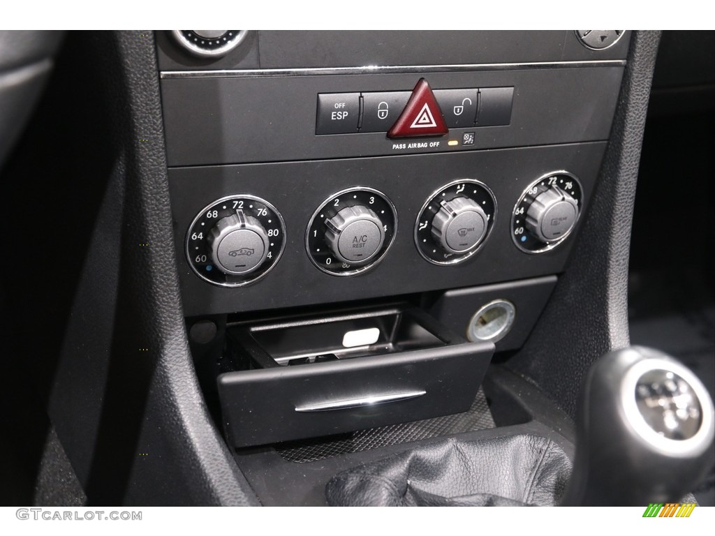 2009 SLK 300 Roadster - Iridium Silver Metallic / Black photo #17