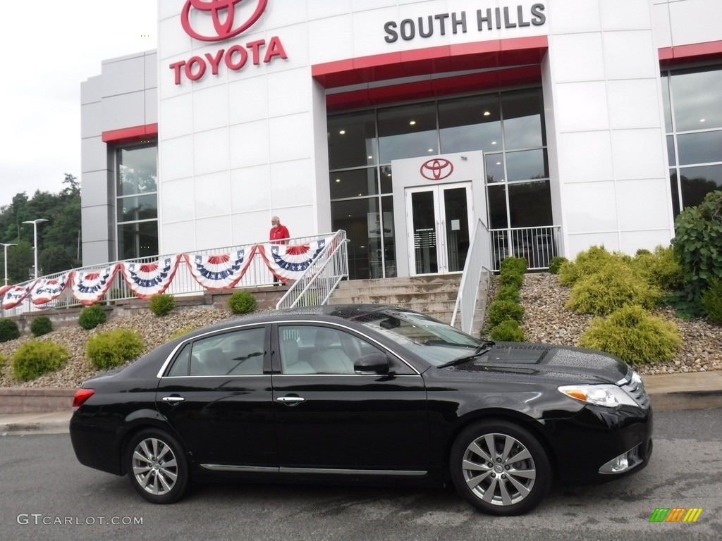 2011 Avalon Limited - Black / Ivory photo #2