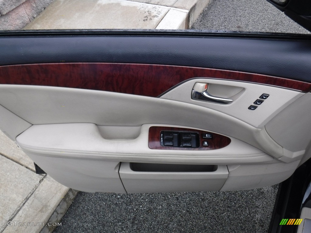 2011 Avalon Limited - Black / Ivory photo #16