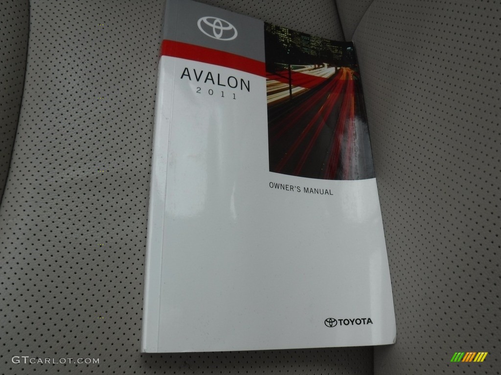 2011 Avalon Limited - Black / Ivory photo #25
