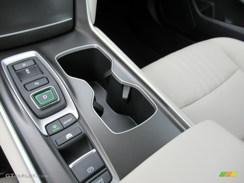 2019 Honda Accord EX-L Hybrid Sedan Transmission Photos