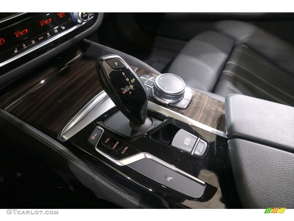 2018 5 Series 530i xDrive Sedan - Black Sapphire Metallic / Black photo #20