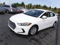 Quartz White Pearl - Elantra SE Photo No. 5