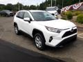 Super White - RAV4 XLE AWD Photo No. 32