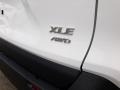 Super White - RAV4 XLE AWD Photo No. 39