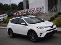 Super White - RAV4 XLE AWD Photo No. 1