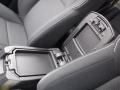 Super White - RAV4 XLE AWD Photo No. 24