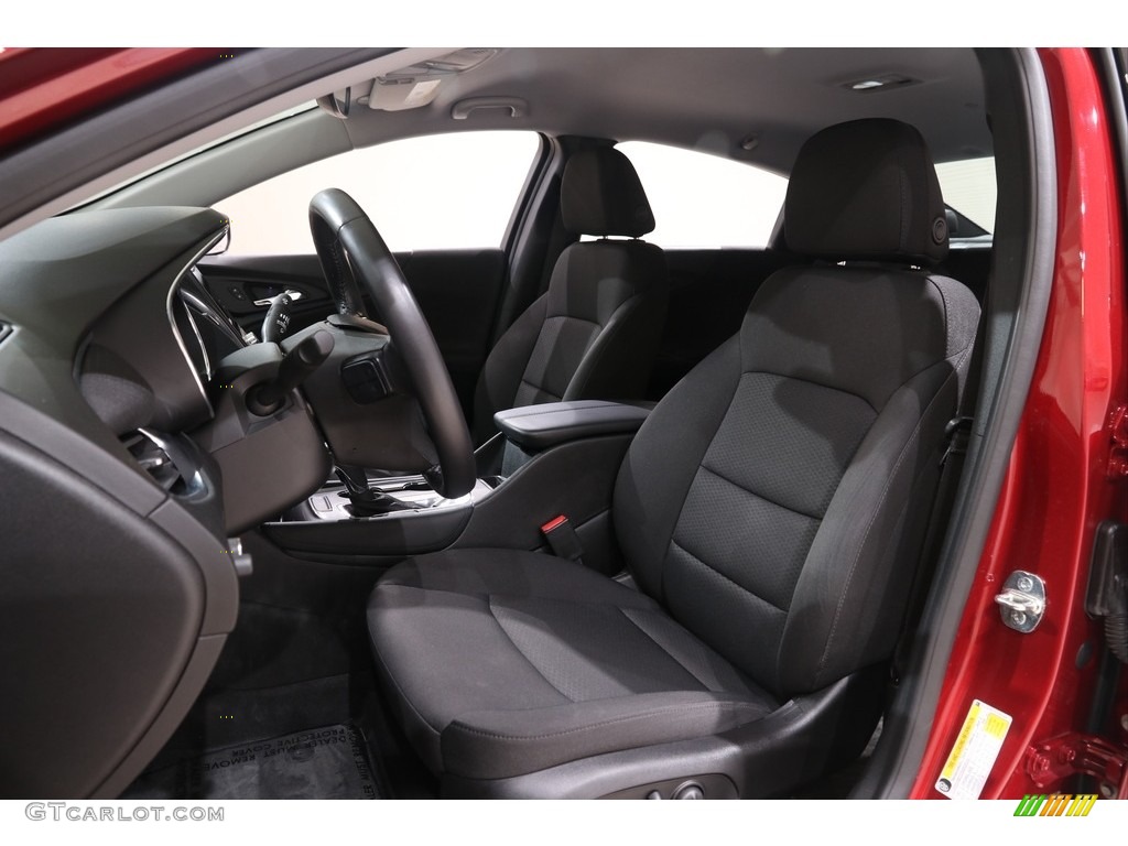 2018 Chevrolet Malibu LT Front Seat Photos