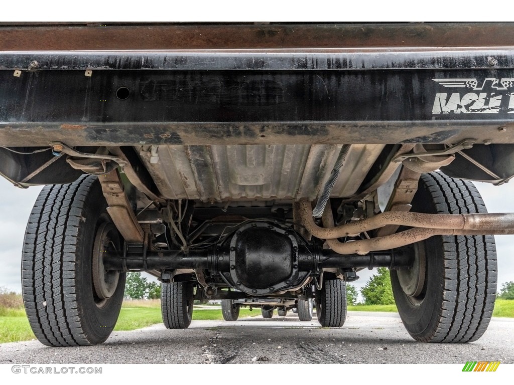 1997 Ford F250 XLT Regular Cab Undercarriage Photo #139203126