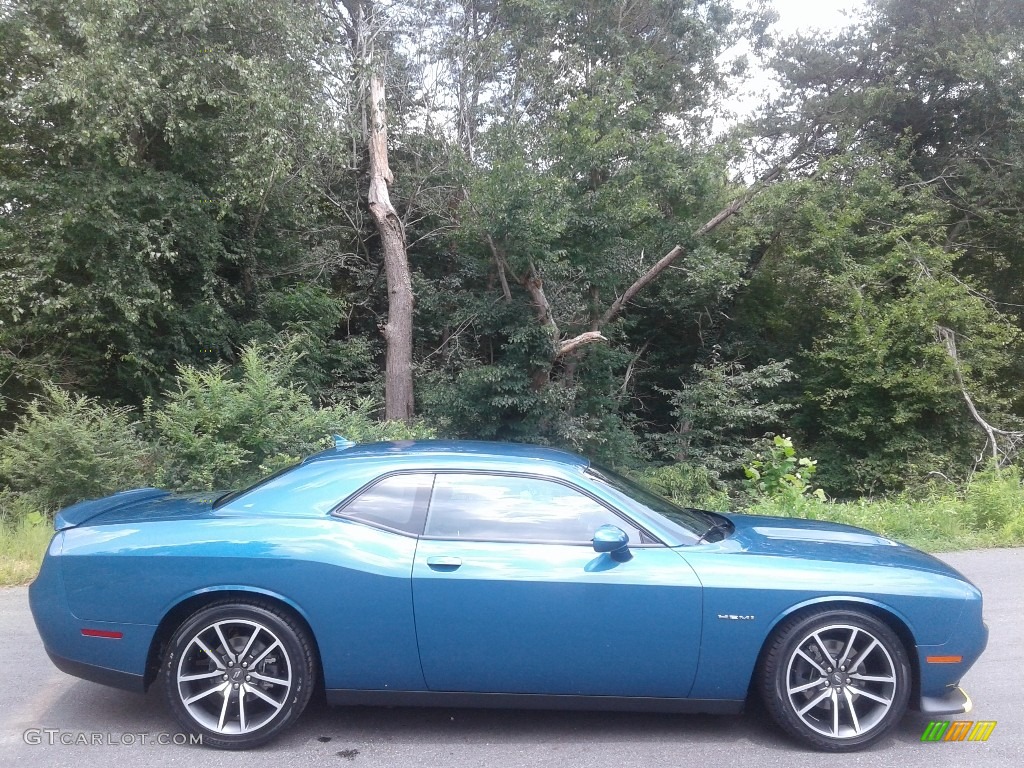 Frostbite 2020 Dodge Challenger R/T Exterior Photo #139205919