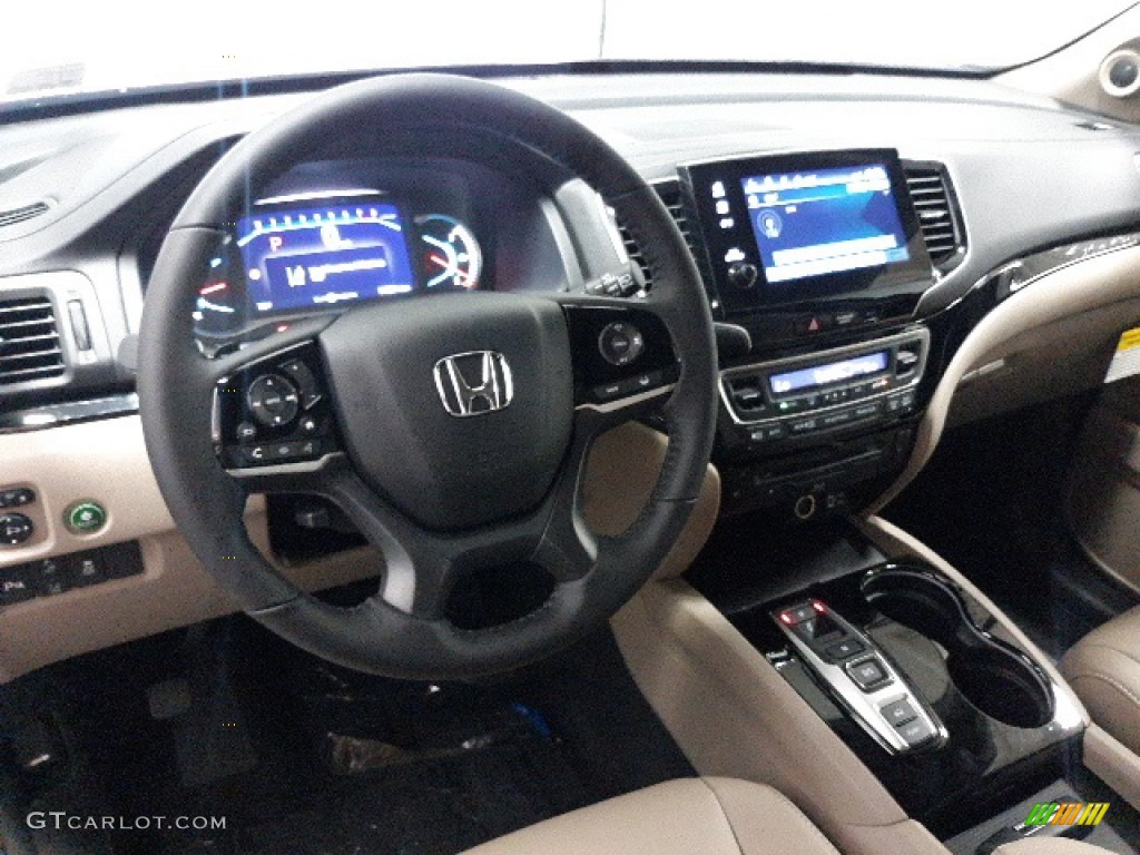 2021 Pilot Touring AWD - Deep Scarlet Pearl / Beige photo #4