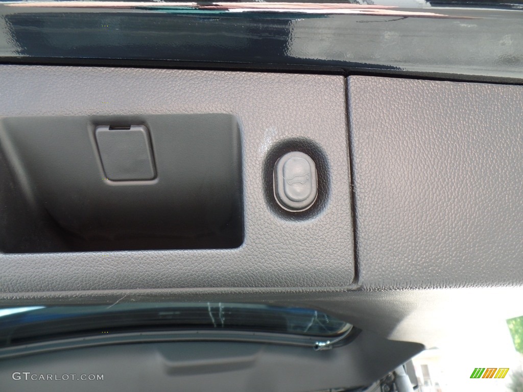 2019 Tahoe Premier 4WD - Black / Jet Black/Mahogany photo #55