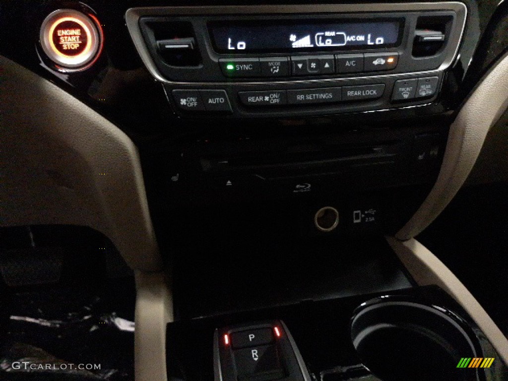 2021 Pilot Touring AWD - Deep Scarlet Pearl / Beige photo #15