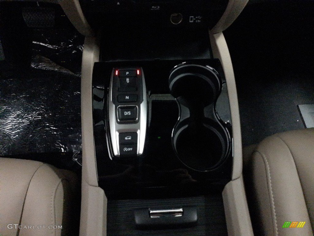 2021 Pilot Touring AWD - Deep Scarlet Pearl / Beige photo #16