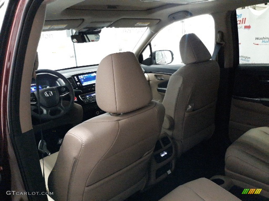 2021 Pilot Touring AWD - Deep Scarlet Pearl / Beige photo #24