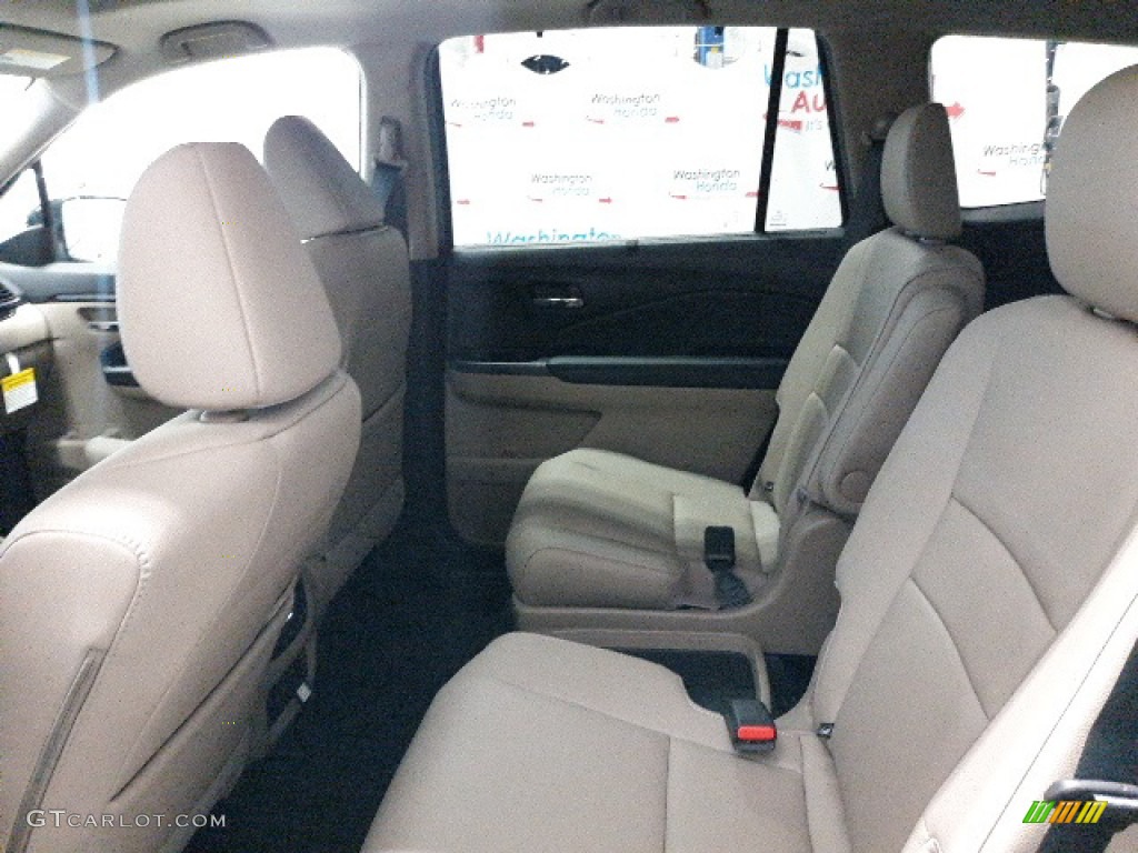 2021 Pilot Touring AWD - Deep Scarlet Pearl / Beige photo #25