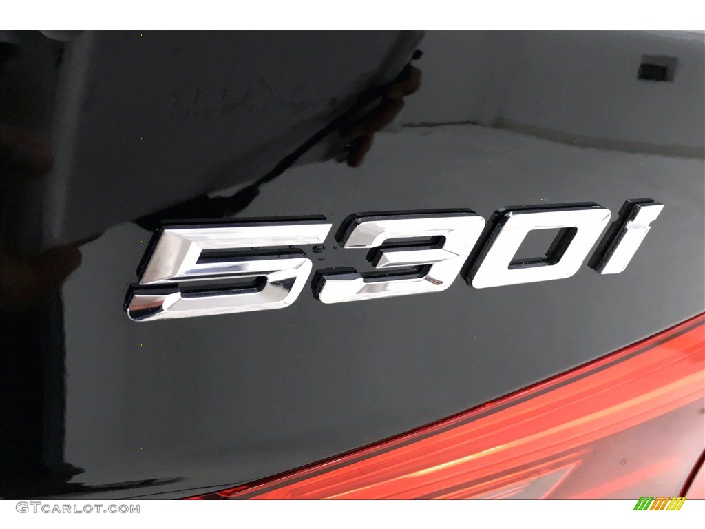 2020 5 Series 530i Sedan - Jet Black / Black photo #16