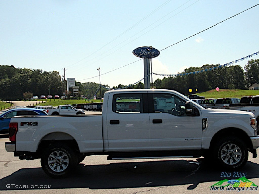 2020 F250 Super Duty STX Crew Cab 4x4 - Oxford White / Medium Earth Gray photo #6